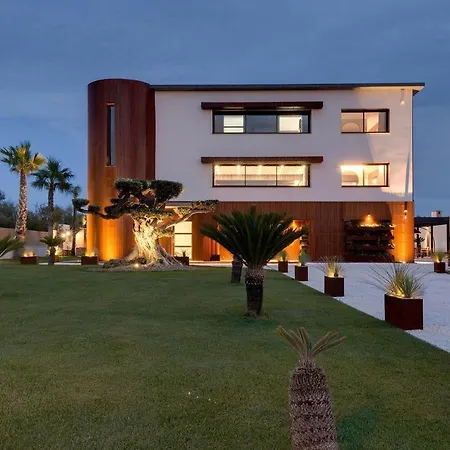 Bed & Breakfast Miramar 5*