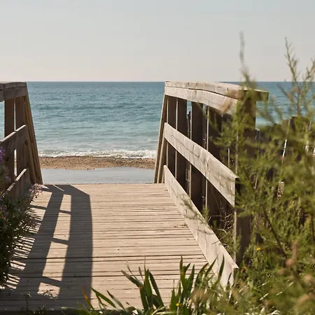 Miramar Bed & Breakfast