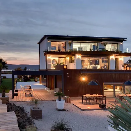 Miramar Couette-café 5*