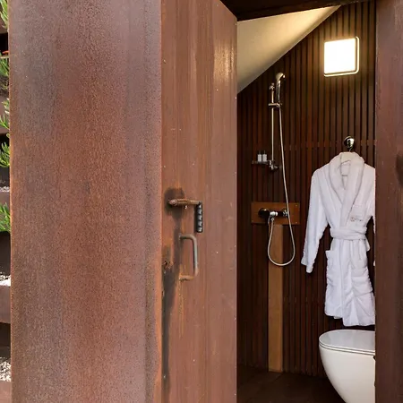 Couette-café Miramar 5*
