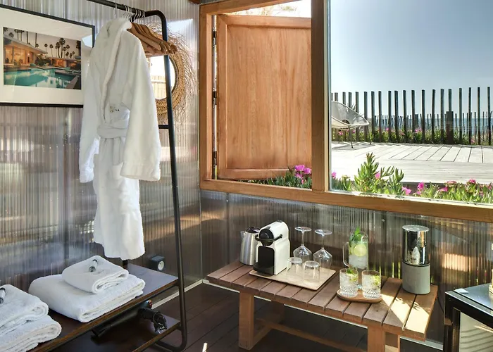 Oda ve Kahvaltı Miramar Frontignan