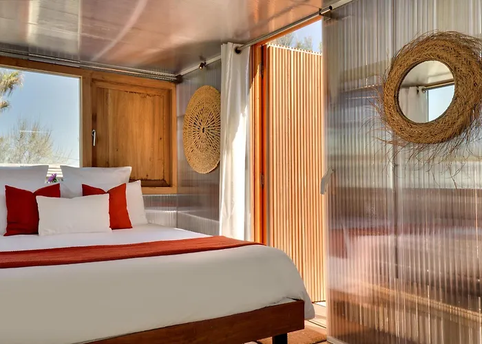 Oda ve Kahvaltı Miramar 5*