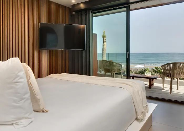 Oda ve Kahvaltı Miramar